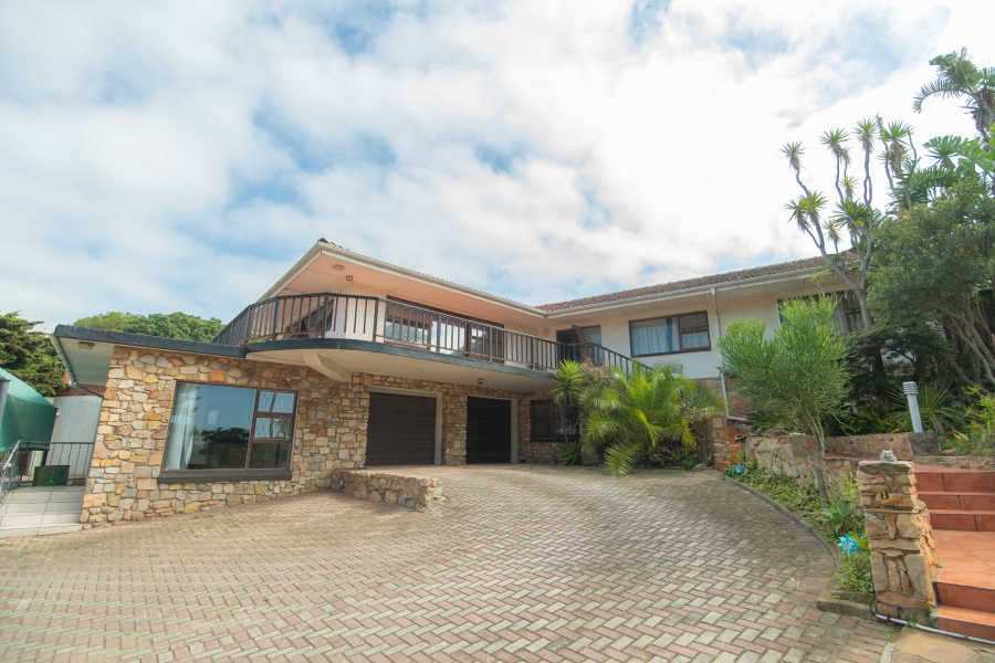 4 Bedroom Property for Sale in Humewood Eastern Cape
